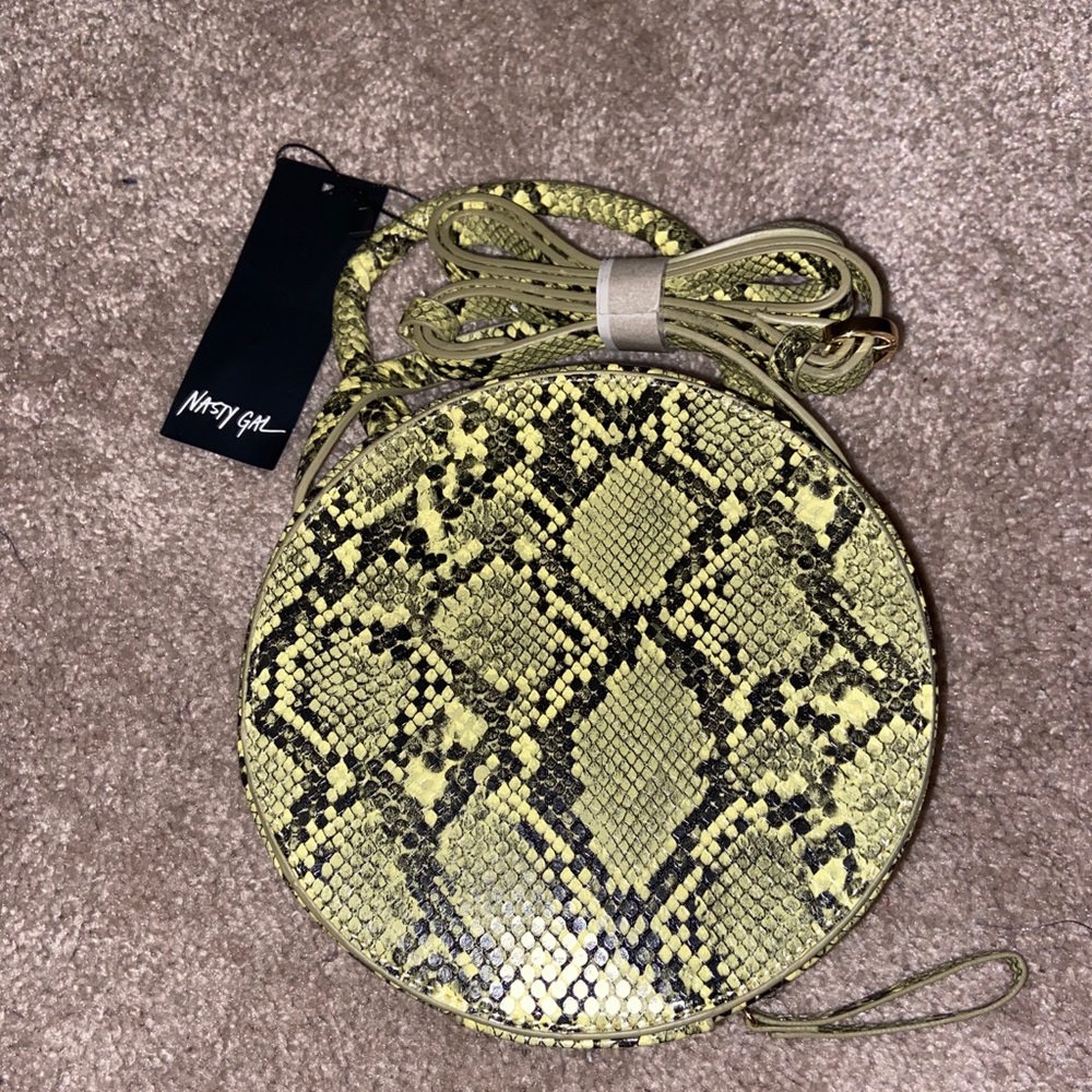 Crossbody bag